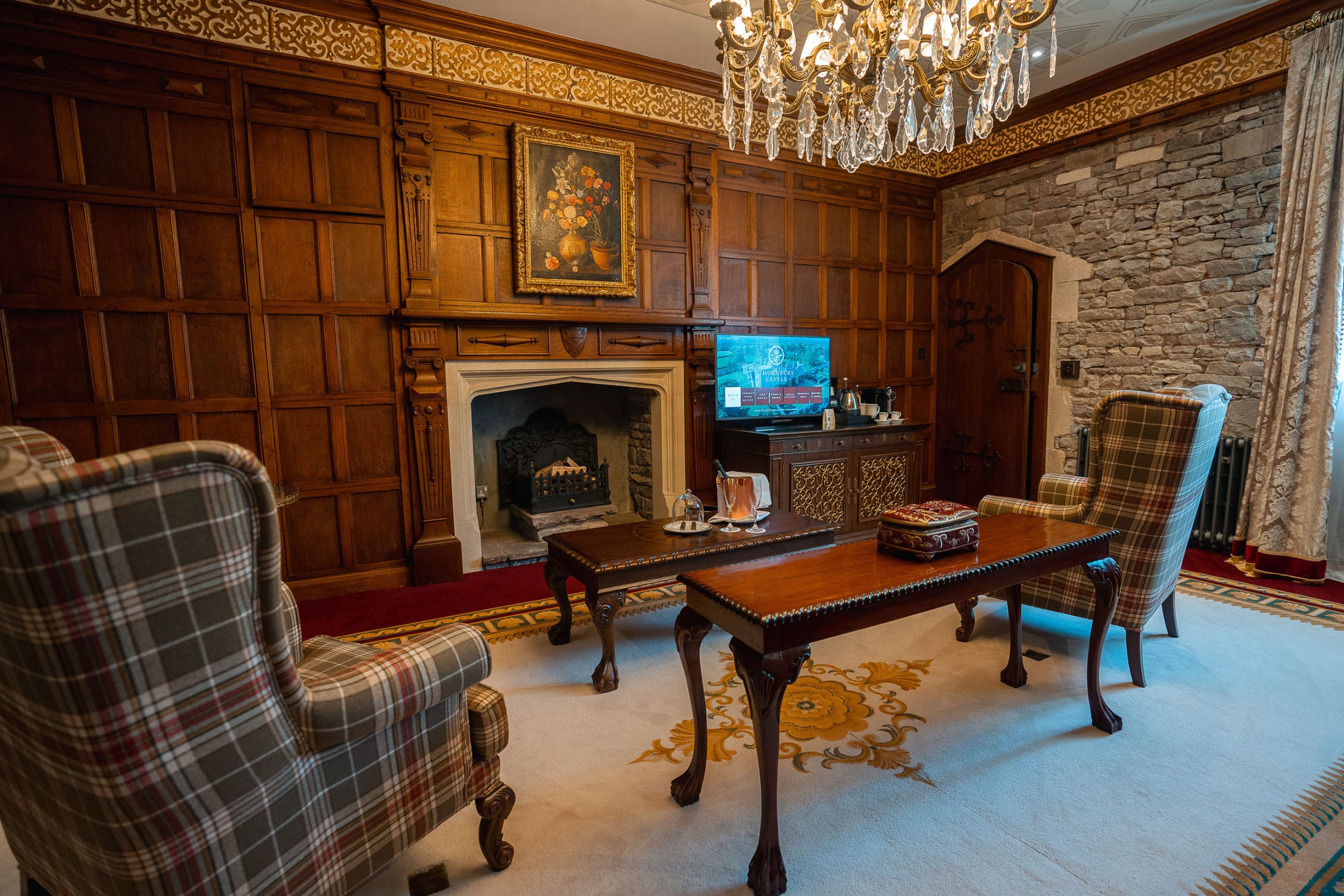 Henry VII Bedchamber Family Suite