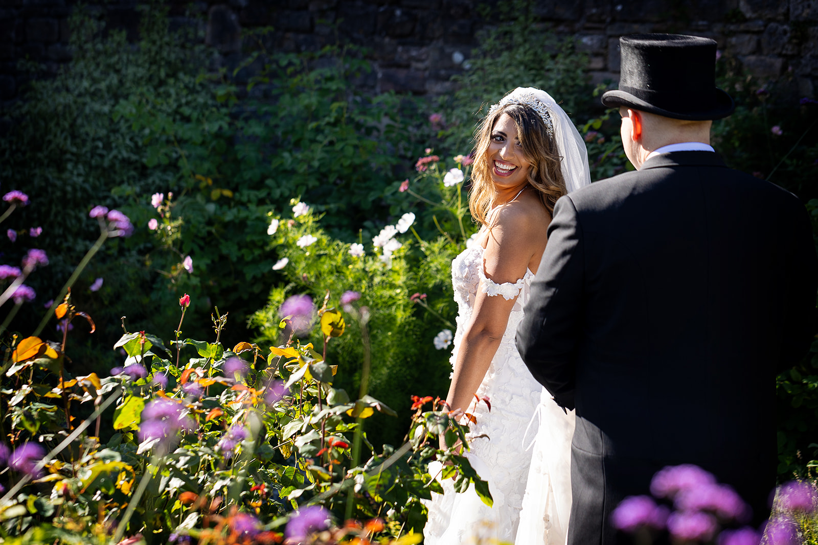 Wedding in Castle Bristol UK - Thornbury Castle